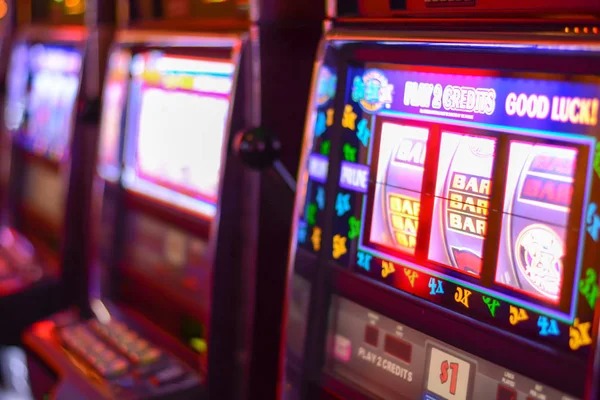 balon4d login app interface showing live casino tables and virtual sports menu